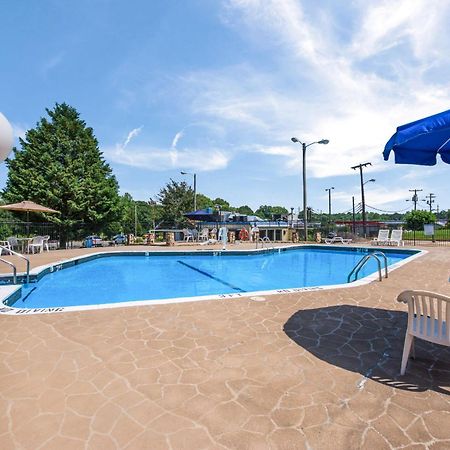 Chester Inn Gastonia Kültér fotó